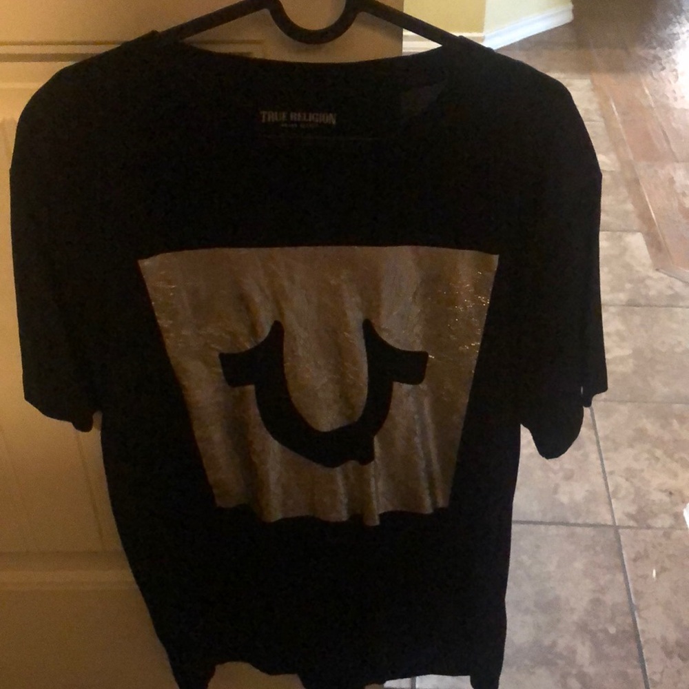 Men’s large True Religion shirt
